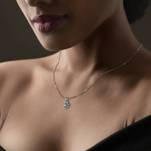 The Lily Necklace